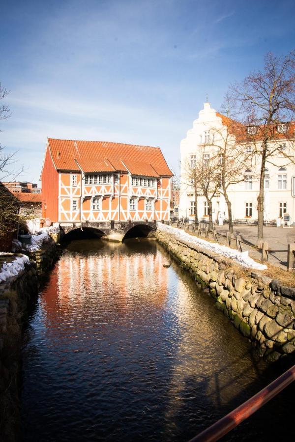 Ferienwohnung Am Alten Hafen วิสมาร์ ภายนอก รูปภาพ